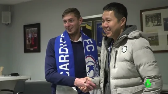 El Cardiff congela el pago del traspaso al Nantes por el fichaje de Emiliano Sala El Cardiff congela el pago del traspaso al Nantes por el fichaje de Emiliano Sala