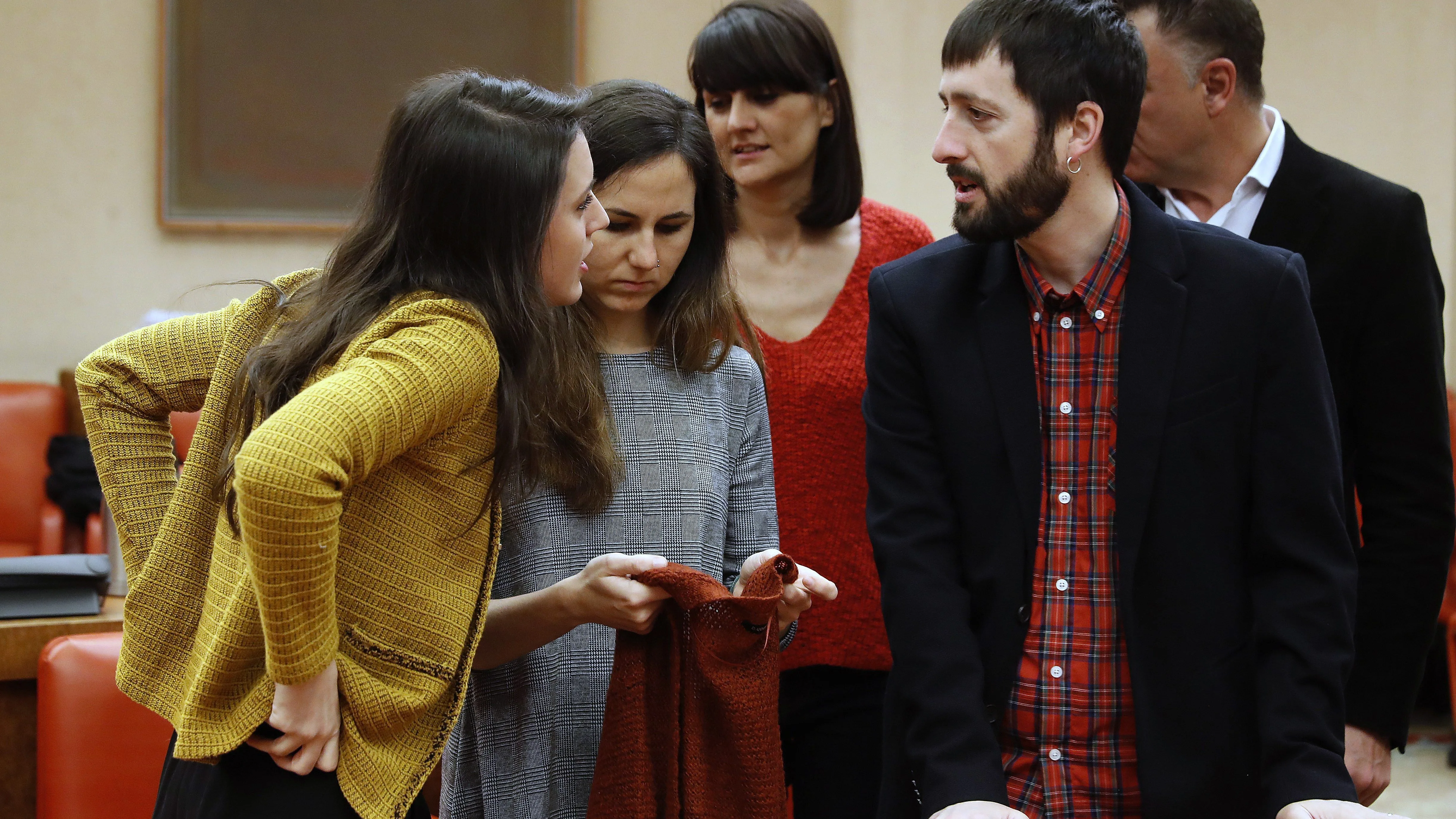 Las diputadas de Podemos Irene Montero e Ione Belarra