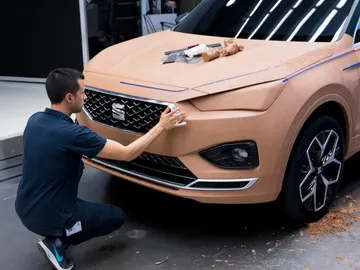 Carlos Arcos modelador de prototipos de Seat Carlos Arcos modelador de prototipos de Seat