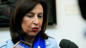 La ministra de Defensa, Margarita Robles, en el Senado