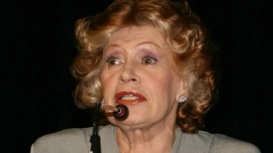 El 'dardo' de Salomé sobre la presencia de España en Eurovisión: "Vamos por ir, están tirando el dinero" El 'dardo' de Salomé sobre la presencia de España en Eurovisión: "Vamos por ir, están tirando el dinero"