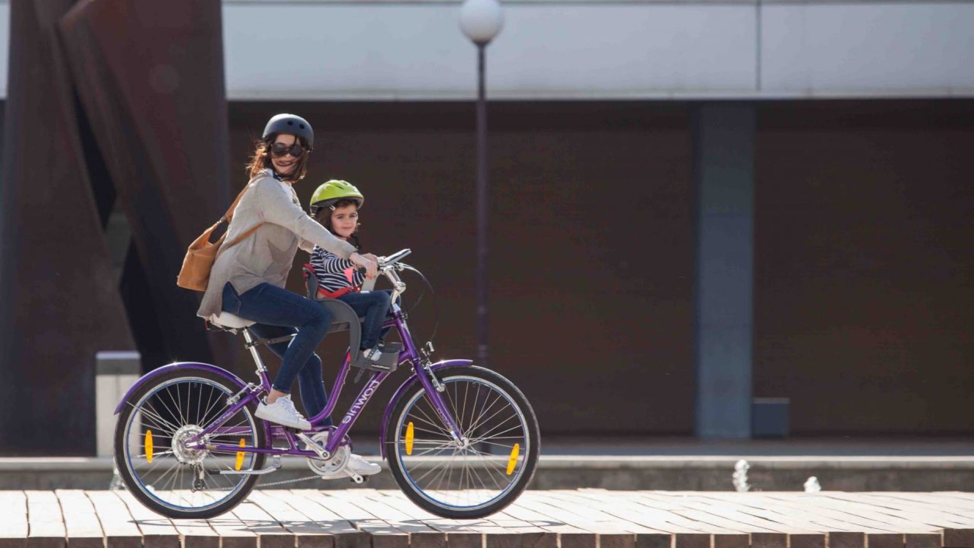 Bicicleta para best sale llevar bebes