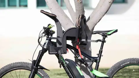 Sillita delantera para niños en la bici Sillita delantera para niños en la bici