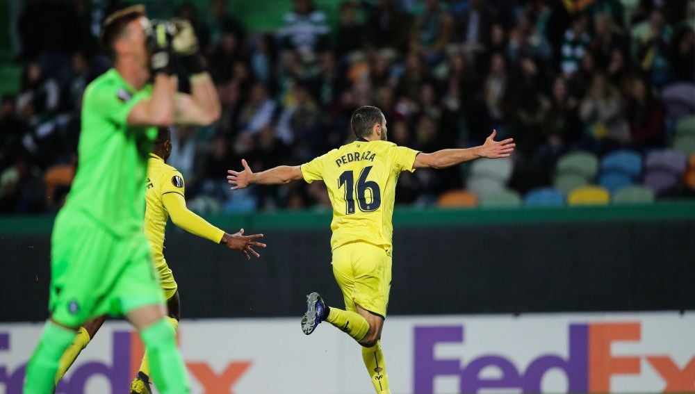 Pedraza celebra su gol ante el Sporting