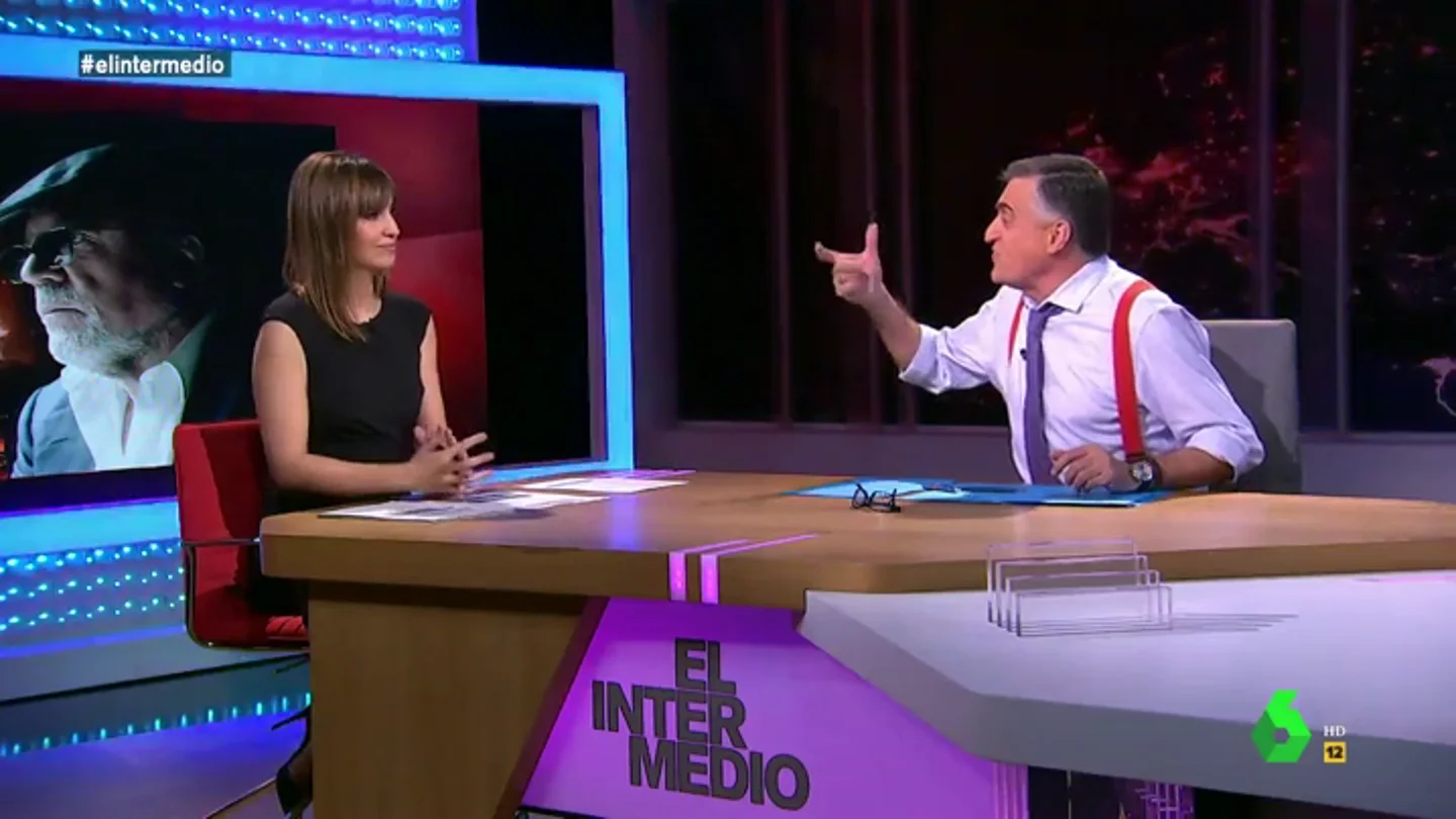 Wyoming 'trolea' a Sandra Sabatés en pleno directo: "Te veo un poco quemada" Wyoming 'trolea' a Sandra Sabatés en pleno directo: "Te veo un poco quemada"