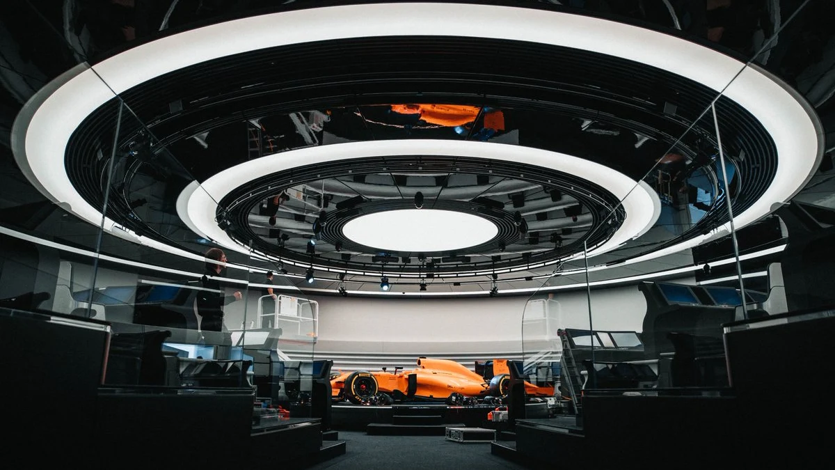 McLaren presenta el nuevo MCL34