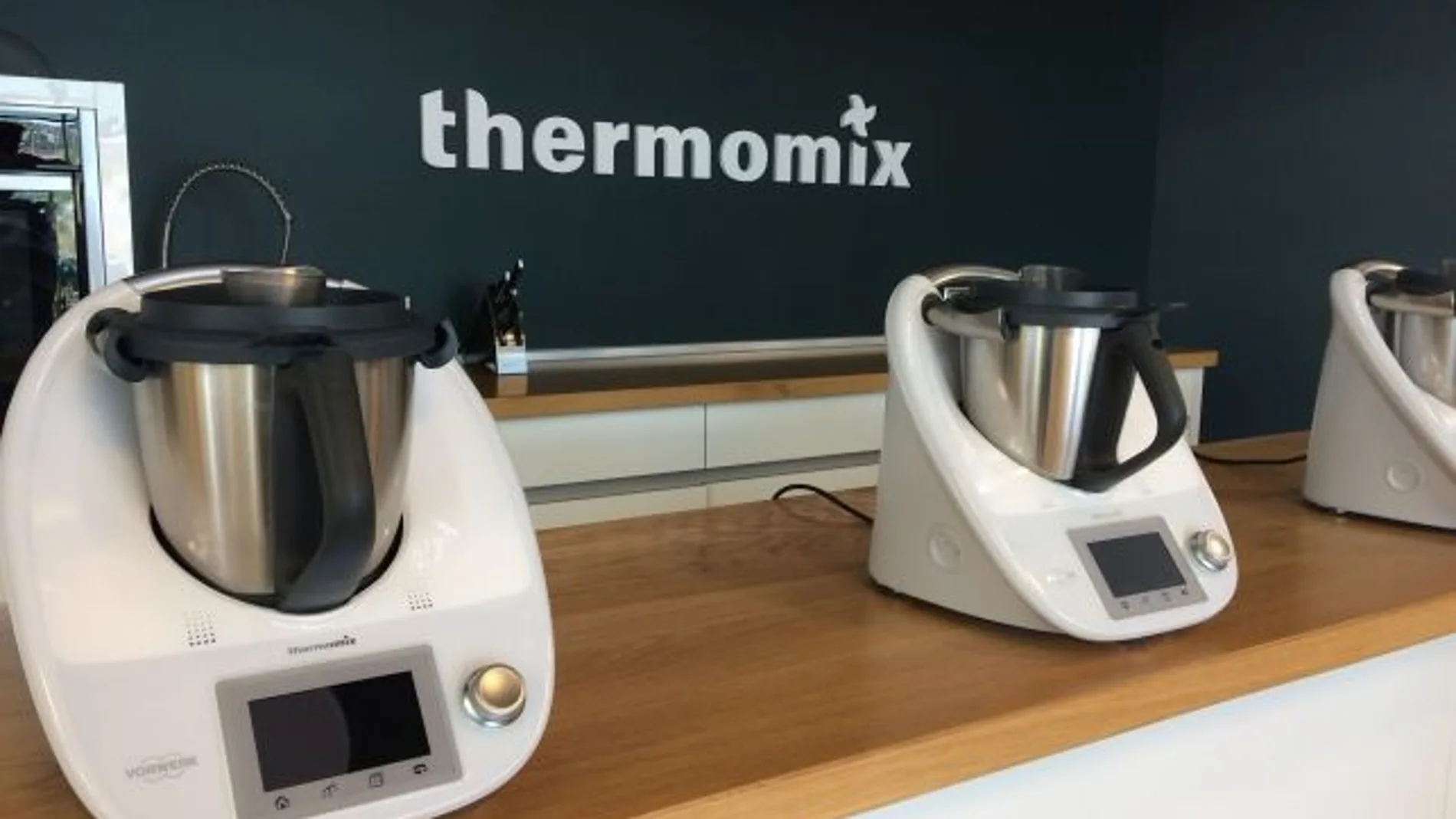 Este robot de cocina planta cara a Thermomix, y está a 219 euros