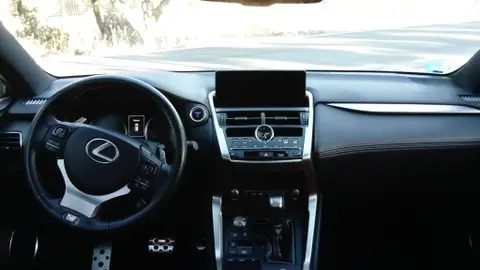 Lexus NX 300h Lexus NX 300h