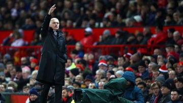 José Mourinho, en la banda de Old Trafford