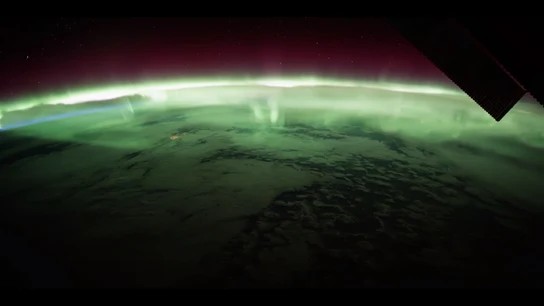 La Tierra, vista desde la Estación Espacial Internacional La Tierra, vista desde la Estación Espacial Internacional