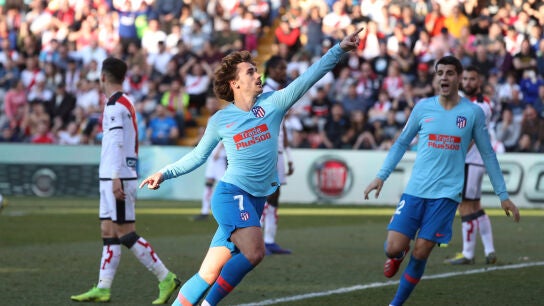 Antoine Griezmann celebra su gol con el Atl&eacute;tico de Madrid