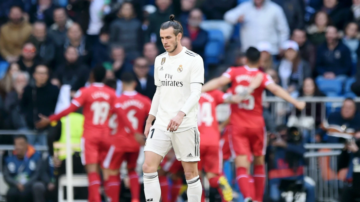 Bale, cabizbajo Bale, cabizbajo