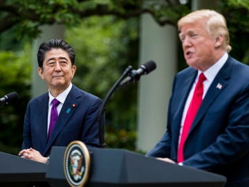 Donald Trump junto con el primer ministro japonés, Shinzo Abe. Donald Trump junto con el primer ministro japonés, Shinzo Abe.