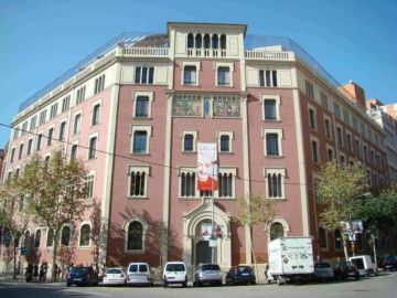 Fachada del Colegio Claret de Barcelona Fachada del Colegio Claret de Barcelona