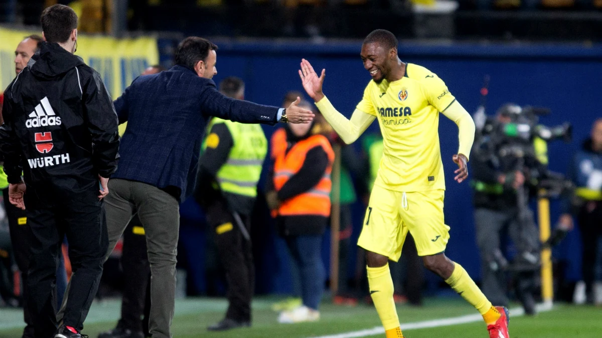 Ekambi celebra un gol con Calleja