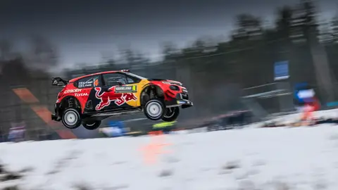 Esapekka Lappi consigue su primer podio con Citroën Esapekka Lappi consigue su primer podio con Citroën