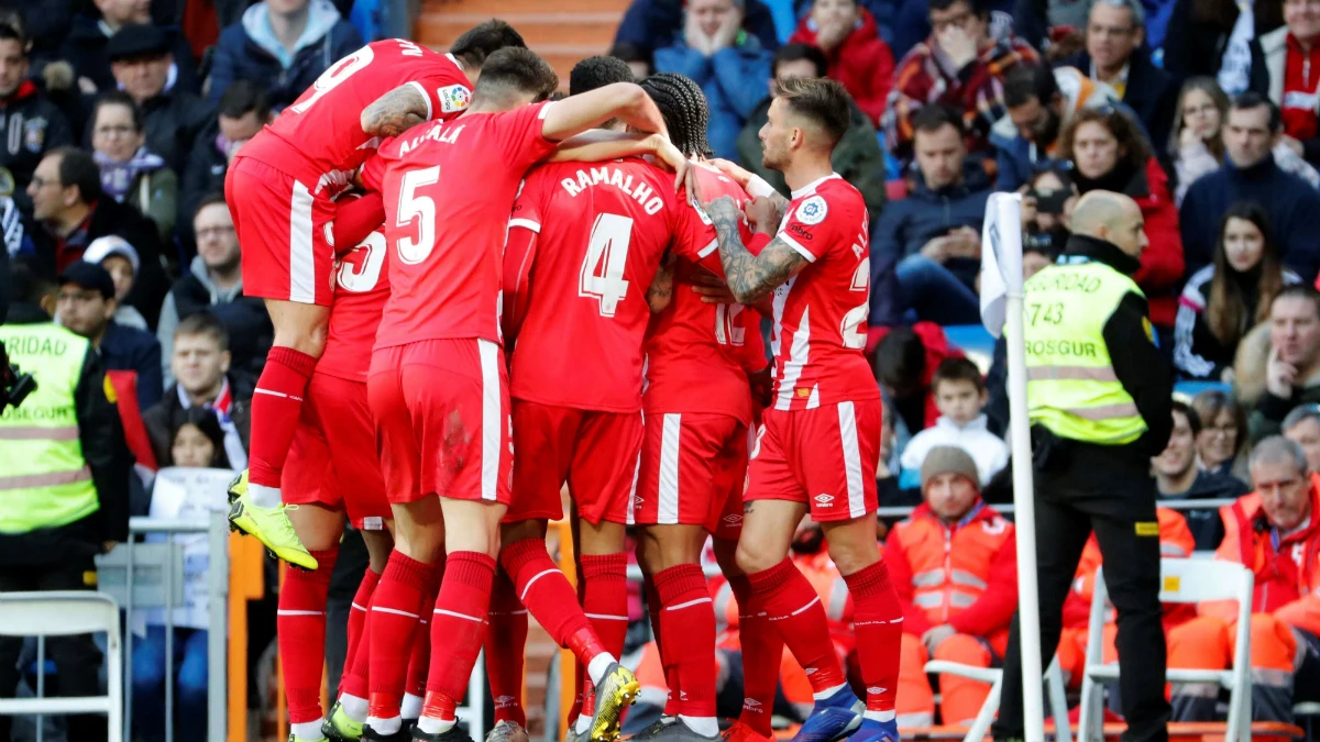 El Girona celebra un gol