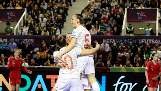 Mayte Mateo celebra un gol de España Mayte Mateo celebra un gol de España
