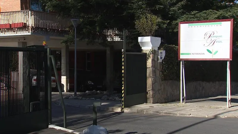 Entrada de la urbanización Parque Azul de Colmenarejo