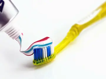 Pasta de dientes Pasta de dientes