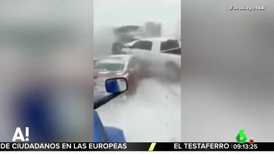 Impactante vídeo: así se produce un choque en cadena a causa de la nieve Impactante vídeo: así se produce un choque en cadena a causa de la nieve