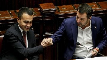 El primer ministro italiano, Matteo Salvini, y el líder del Movimiento 5 Estrellas, Luigi Di Maio