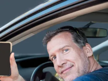 Móvil en el coche Móvil en el coche
