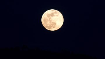 La Superluna sobre Galicia La Superluna sobre Galicia