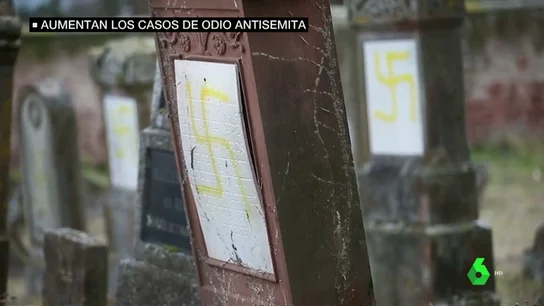 Un grupo de chalecos amarillos insultan a un filósofo judío :"Vete a casa, asqueroso sionista de mierda" Un grupo de chalecos amarillos insultan a un filósofo judío :"Vete a casa, asqueroso sionista de mierda"