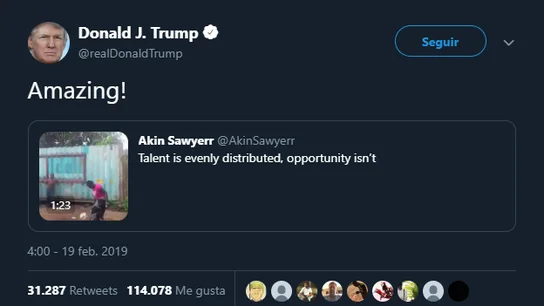 Trump comparte el vídeo de una mujer africana con grandes dotes con el balón de fútbol Trump comparte el vídeo de una mujer africana con grandes dotes con el balón de fútbol