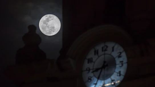 Vista general de la superluna desde la ciudad de Saltillo, en el estado de Coahuila (México) Vista general de la superluna desde la ciudad de Saltillo, en el estado de Coahuila (México)