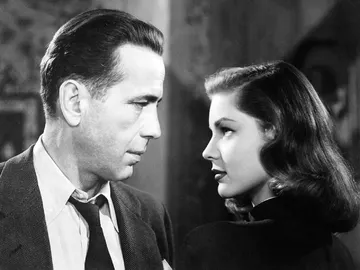 Humphrey Bogart y Lauren Bacall Humphrey Bogart y Lauren Bacall