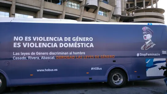 Vista del autobús de la asociación HazteOir.org en Madrid Vista del autobús de la asociación HazteOir.org en Madrid