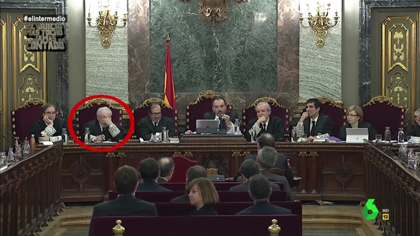 Lo que pasa desapercibido en el juicio del 'procés': estas son las reacciones del magistrado Luciano Varela Lo que pasa desapercibido en el juicio del 'procés': estas son las reacciones del magistrado Luciano Varela