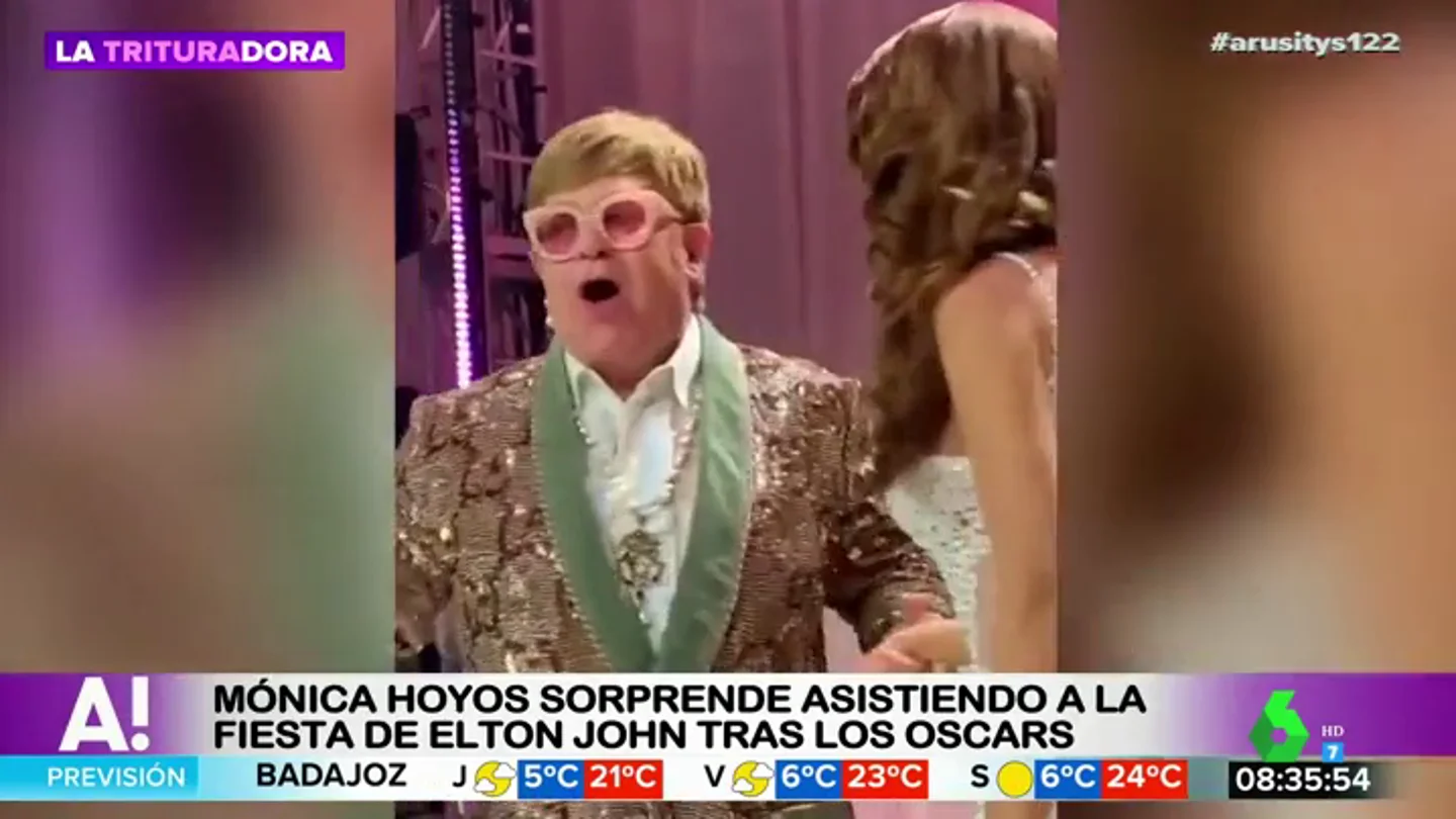 Mónica Hoyos sorprende asistiendo a la fiesta de Elthon John tras los Oscar Mónica Hoyos sorprende asistiendo a la fiesta de Elthon John tras los Oscar