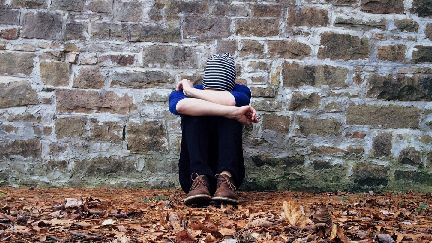 Joven triste (Archivo) Joven triste (Archivo)