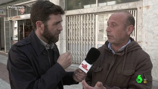 "El primer mes no llegas a ganar más de 500 euros": los temporeros de la fresa hablan de sus duras condiciones de trabajo "El primer mes no llegas a ganar más de 500 euros": los temporeros de la fresa hablan de sus duras condiciones de trabajo