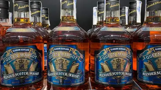 Imagen del whisky Queen Margot Blend Scotch Imagen del whisky Queen Margot Blend Scotch