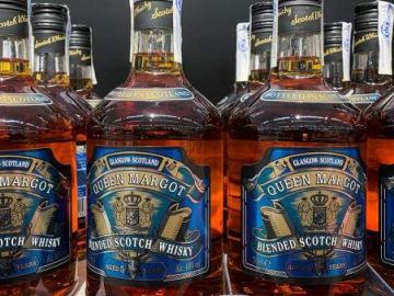 Imagen del whisky Queen Margot Blend Scotch Imagen del whisky Queen Margot Blend Scotch