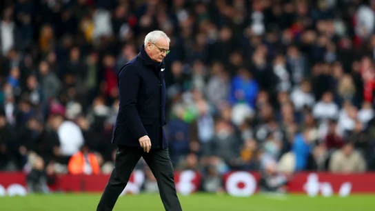 Claudio Ranieri cabizbajo tras un partido del Fulham Claudio Ranieri cabizbajo tras un partido del Fulham
