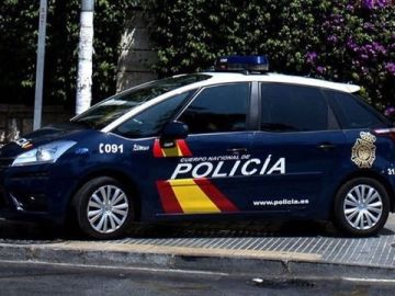 Imagen de archivo de un coche de la Policía Nacional Imagen de archivo de un coche de la Policía Nacional