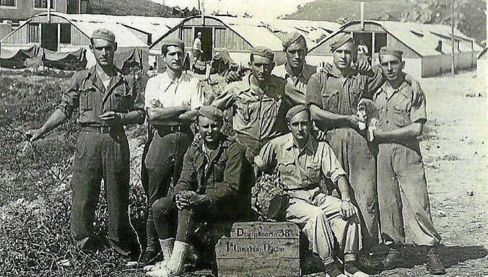 Compañía Primera del Batallón Disciplinario de Soldados Trabajadores número 38, en torno a 1940.