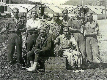 Compañía Primera del Batallón Disciplinario de Soldados Trabajadores número 38, en torno a 1940. Compañía Primera del Batallón Disciplinario de Soldados Trabajadores número 38, en torno a 1940.