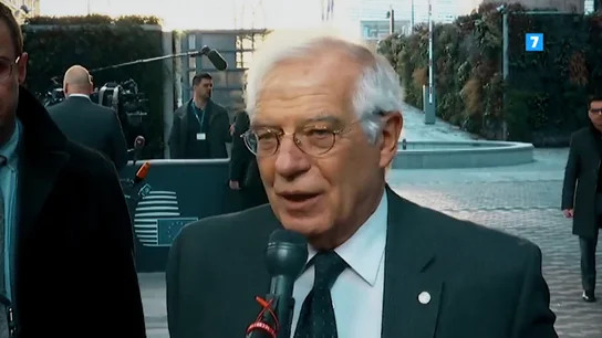 Ana Pastor entrevista a Josep Borrell este domingo en El Objetivo Ana Pastor entrevista a Josep Borrell este domingo en El Objetivo
