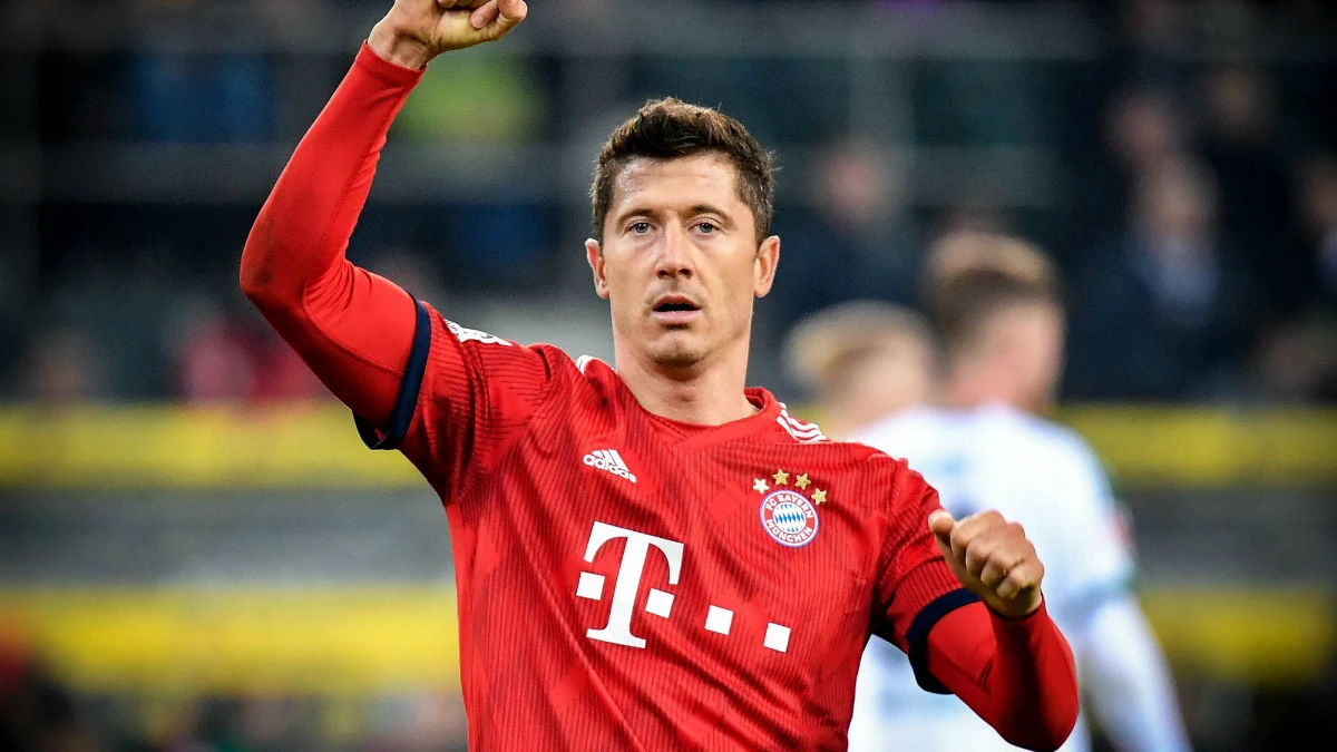 Lewandowski celebra un gol