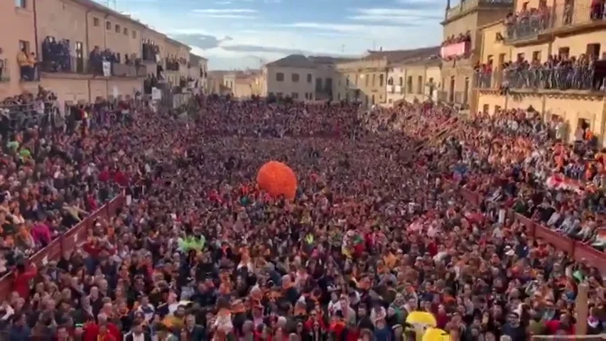 REEMPLAZO Multitudinario y emotivo homenaje a José Pinto en Ciudad Rodrigo el día en el que tenía que dar el pregón del Carnaval