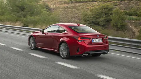 Lexus RC 300h Lexus RC 300h