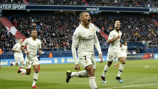 Mbappé celebra un gol con el PSG Mbappé celebra un gol con el PSG