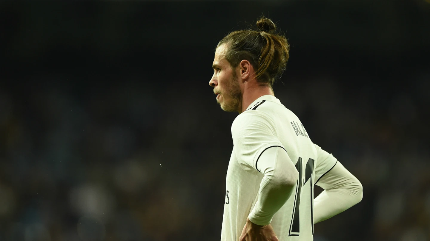Bale, con cara de circunstancias Bale, con cara de circunstancias