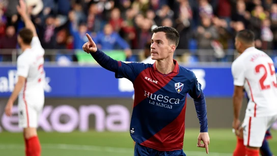 Juanpi celebra un gol con el Huesca Juanpi celebra un gol con el Huesca